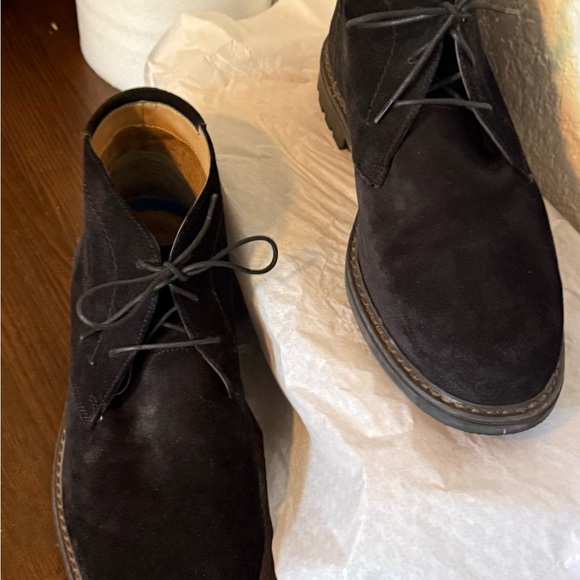 Florsheim Black Suede Chukka Boots - Picture 2 of 5